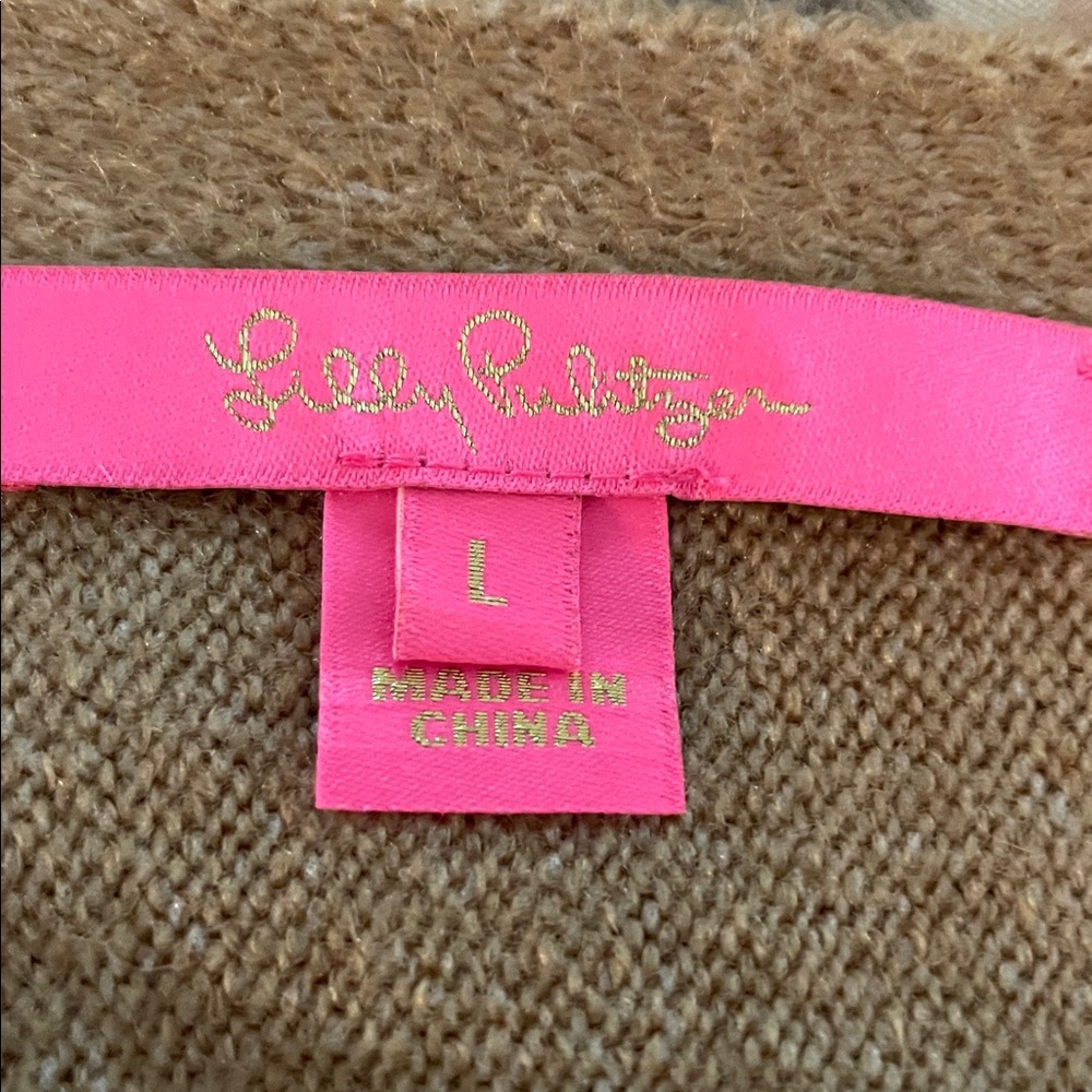 Lilly Pulitzer Button-Accent Bateau Neck Curved Hem Tan Tunic Sweater - Picture 3 of 4